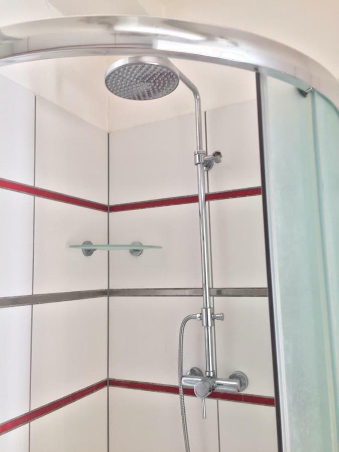 Krasny Apartman U Lesa, Trolejbus Do Centra A Bvv, Parkovani Zdarma เบอร์โน ภายนอก รูปภาพ
